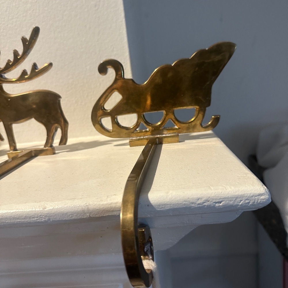 Vintage Brass Gold Reindeer and Sleigh Stocking Hangers for Christmas - Picture 3 of 12